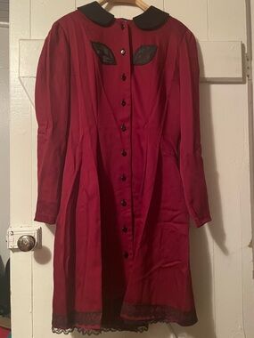 Georges Lévesque pour Scandale Montreal Designer Red Dress with black appliqué